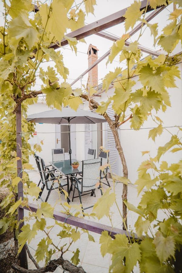 Villa Cosy Family Friendly House Zadar Exterior foto